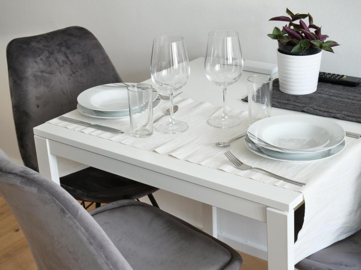 Apartments Sabine K เมราโน ภายนอก รูปภาพ